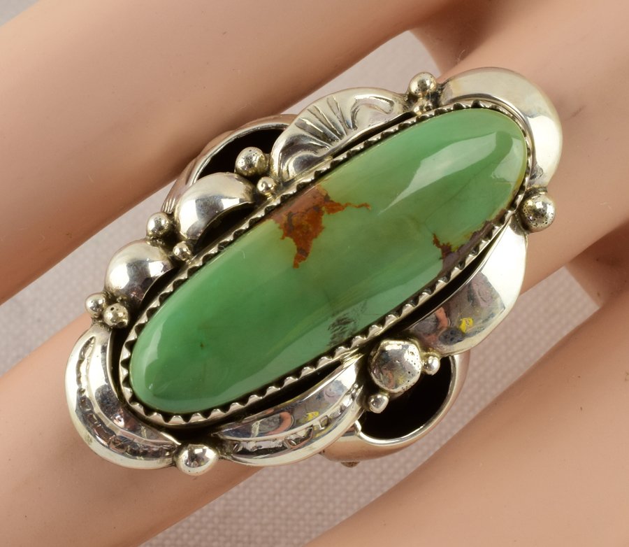 Navajo Sterling Fox Turquoise Ring w/Feather detail (1 of 3)