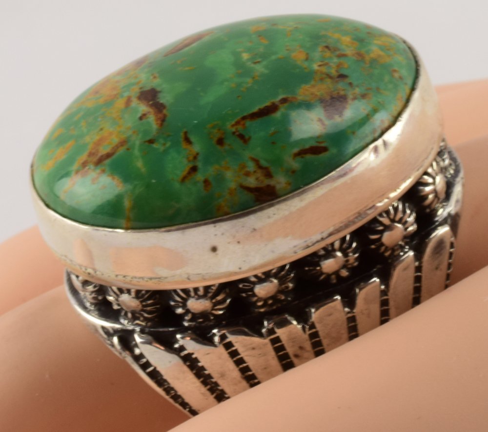 Zuni Huge Royston Turquoise Men's Ring - Edaakie (1 of 6)