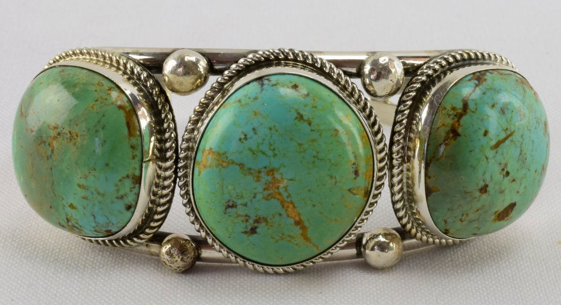 Navajo Sterling Kingman Turquoise Bracelet (1 of 5)