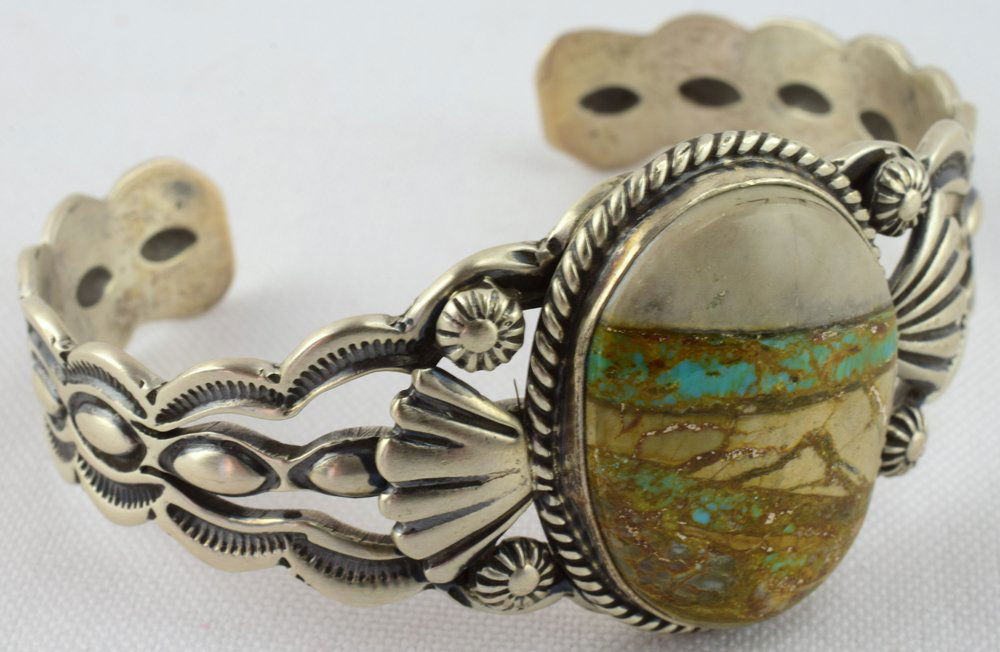 Native American Vintage Boulder {Ribbon} Turquoise Cuf (1 of 3)
