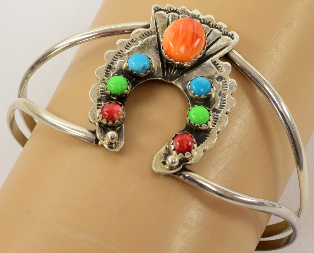 Vintage Navajo Sterling Silver Naja Bracelet (1 of 4)