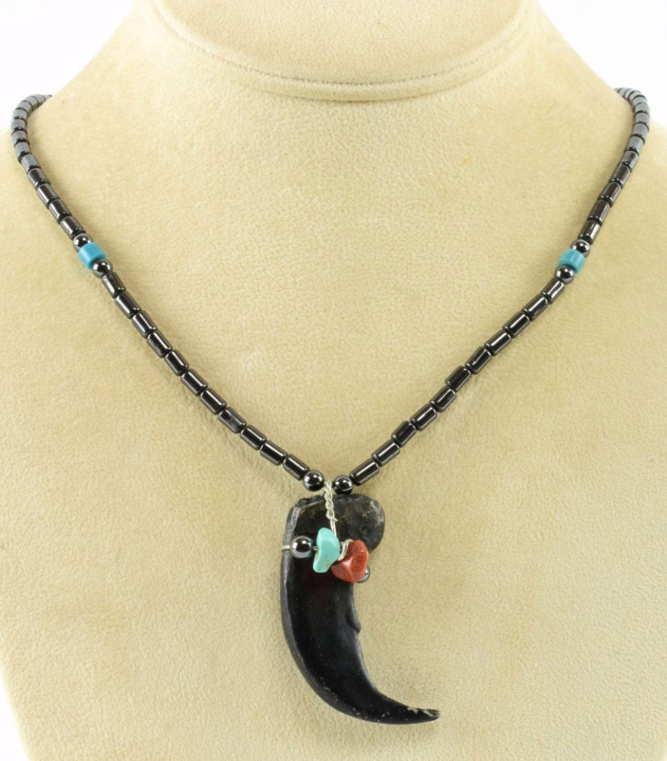 Old Pawn Apache Bear Claw Necklace w/Hematite (1 of 3)