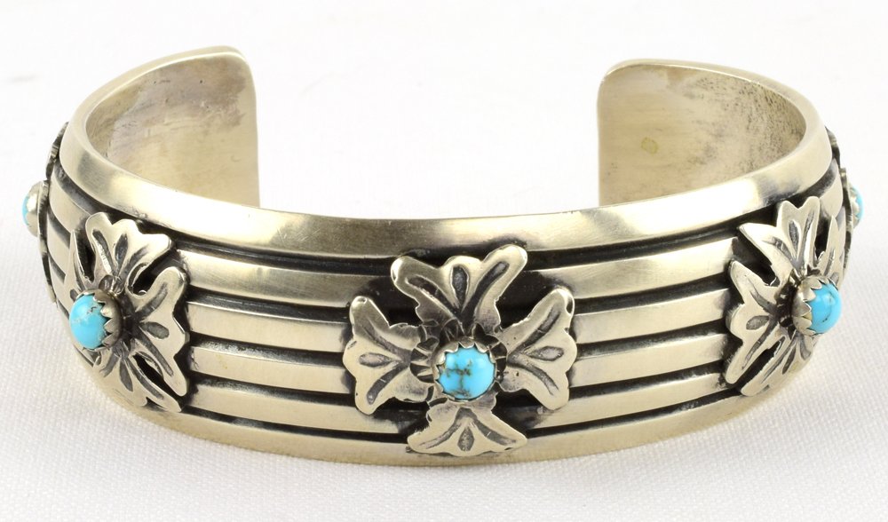 Native American Sterling Cross Bracelet w/Turquoise (1 of 5)