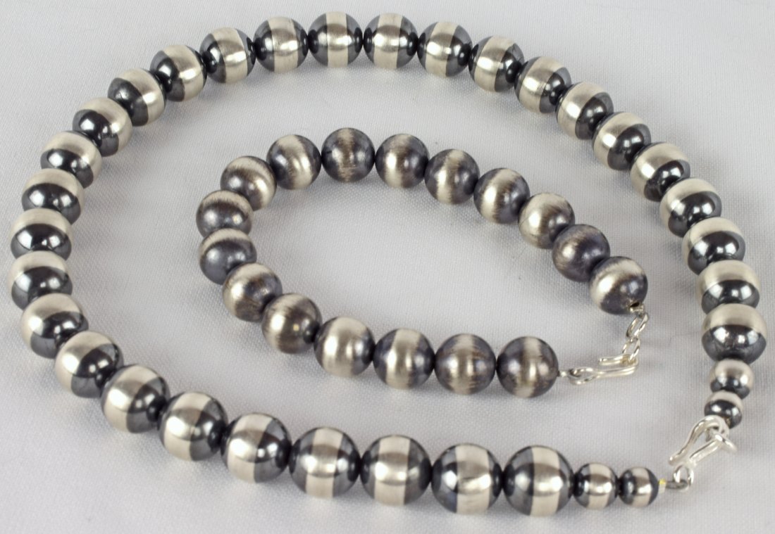 Native American Bench Bead Necklace & Bracelet (1 of 4)