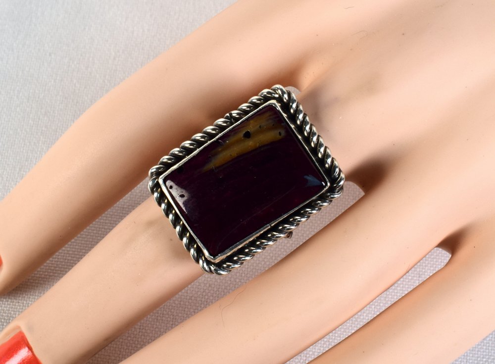 Chimney Butte Sterling Purple Spiny Oyster Ring (1 of 3)