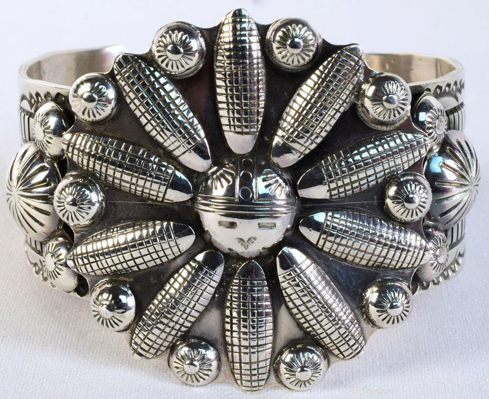 Rickie Enrique Sterling Silver Corn Maiden Bracelet (1 of 7)