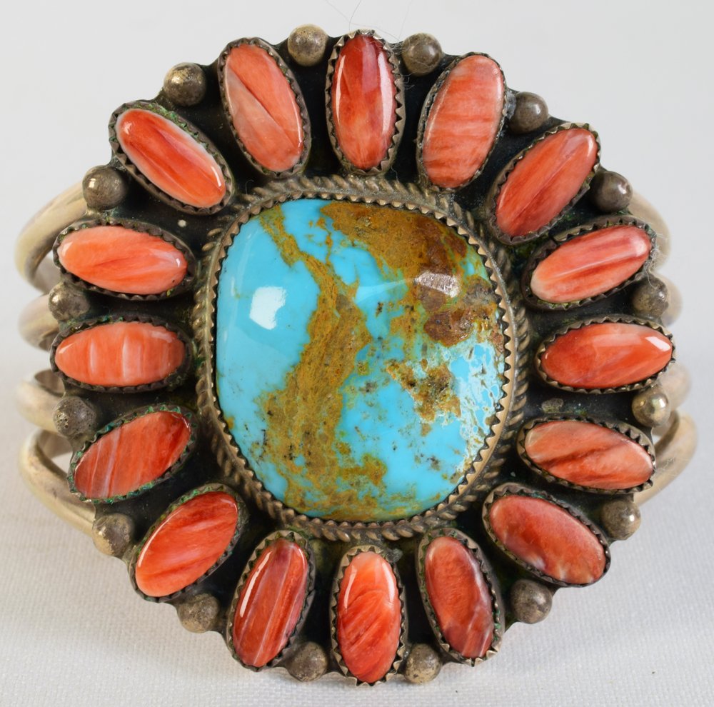 Vinttage Pilot Mtn, Turquoise & Spiny Oyster Cuff (1 of 5)