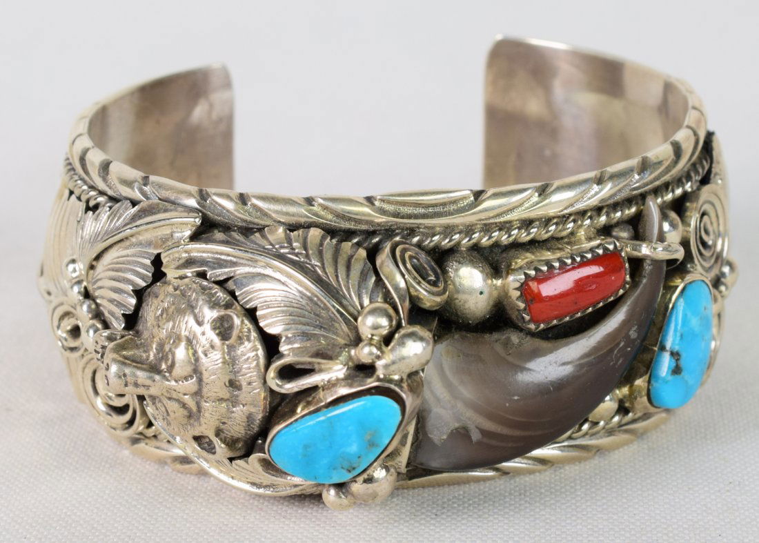 Mike Thomas Sterling Bear Claw and Bear Head Cuff (1 of 5)