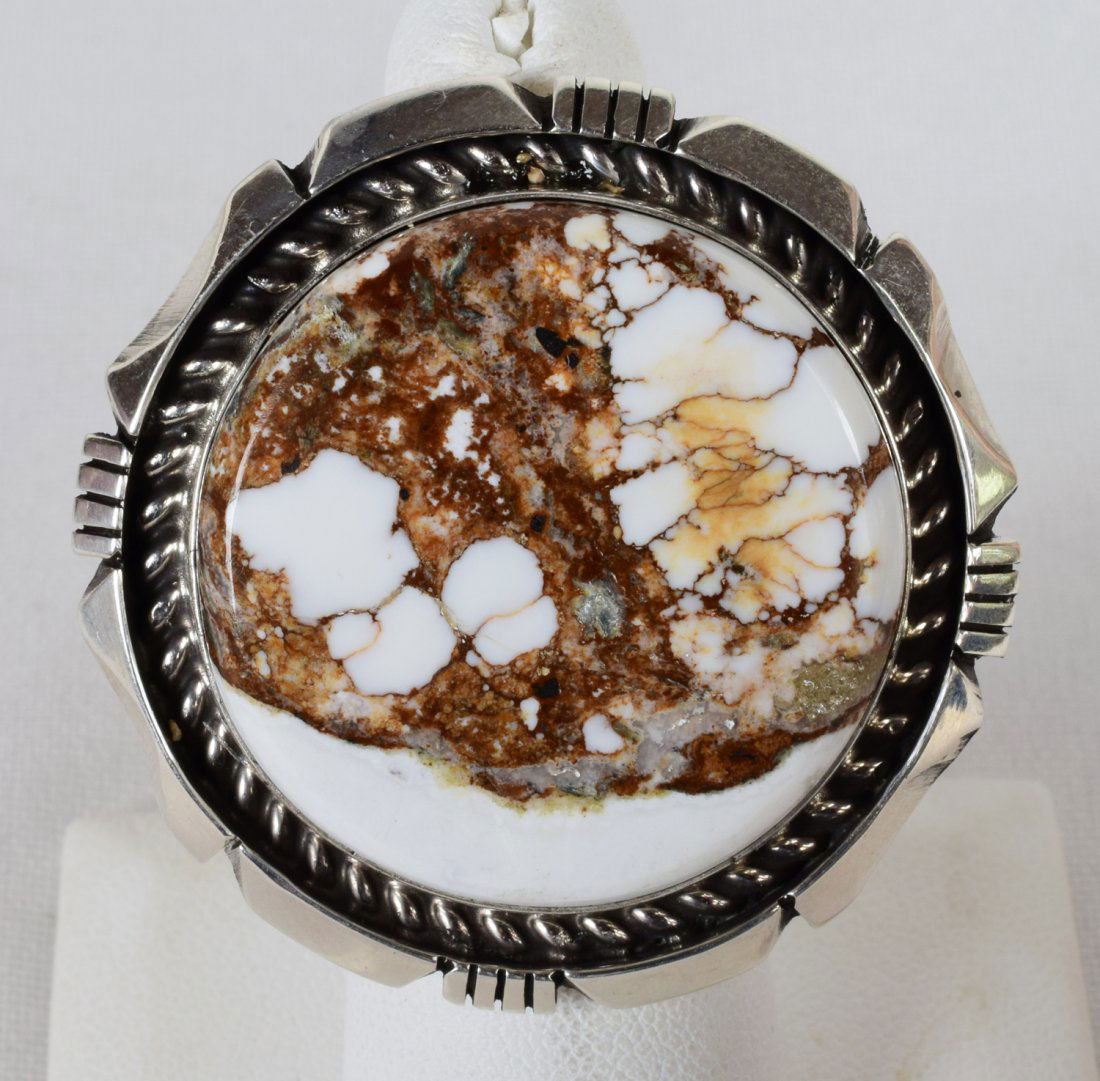 Navajo Round Sterling Wild Horse Turquoise Ring (1 of 2)