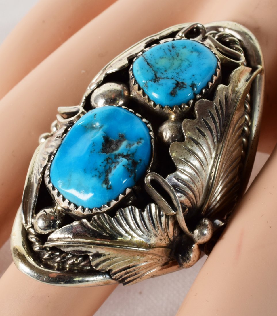 Navajo Sterling Silver Lg. Kingman Turquoise Men's Ring (1 of 5)