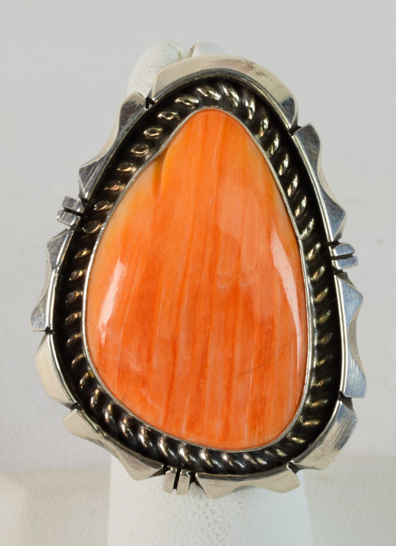 Native American Sterling Spiny Oyster Ring (1 of 4)
