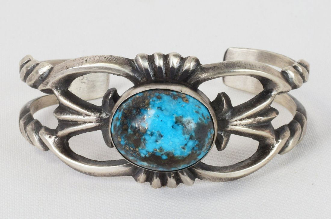 Navajo Sterling Egyptian Turquoise Sand Cast Bracelet (1 of 4)