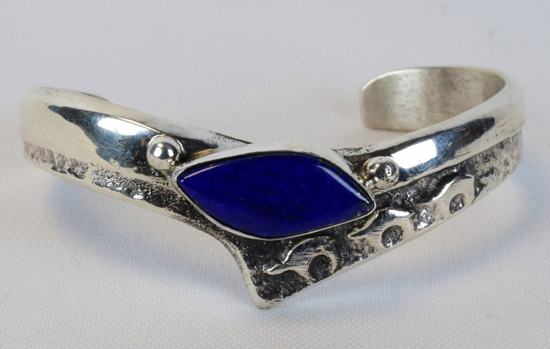 Native American Sterling Free Form Lapis Bear Cuff (1 of 4)