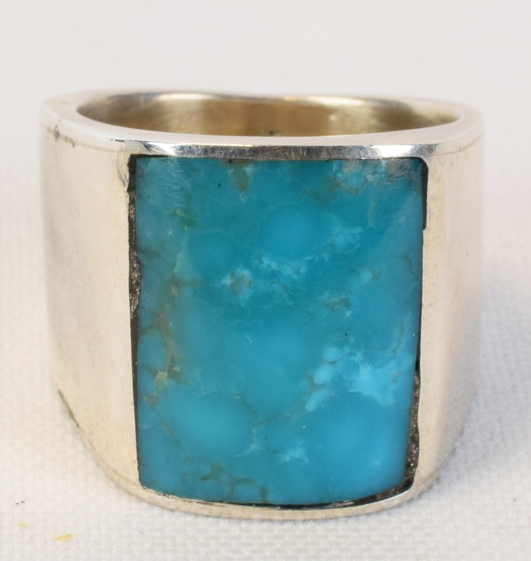 Chimney Butte Sterling Kingman Turquoise Ring (1 of 4)