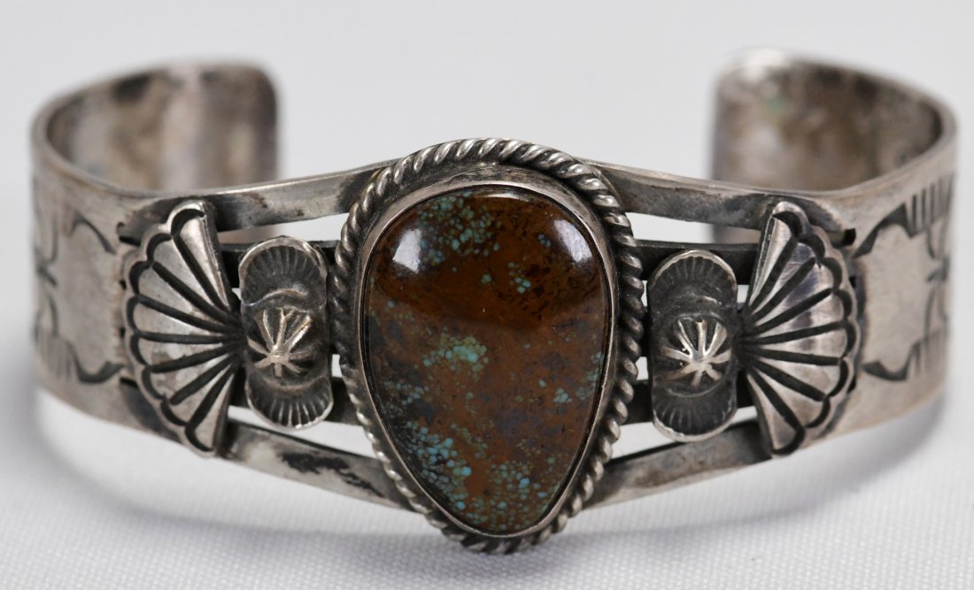 Navajo Sterling Vintage Royston Turquoise Cuff Bracelet (1 of 6)