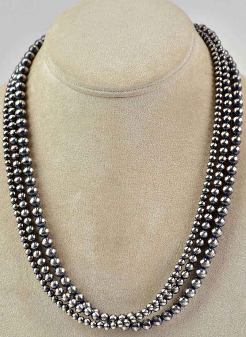 Native American 3 Strand Bench Bead Necklace -20" (1 of 4)