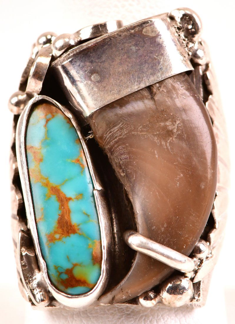 Native American Sterling Bear Claw w/Turquoise Men's Ring (1 of 2)