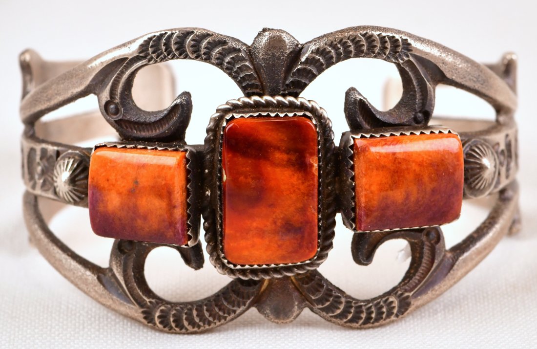 Navajo Sand Cast Spiny Oyster 3 Stone Cuff Bracelet (1 of 3)