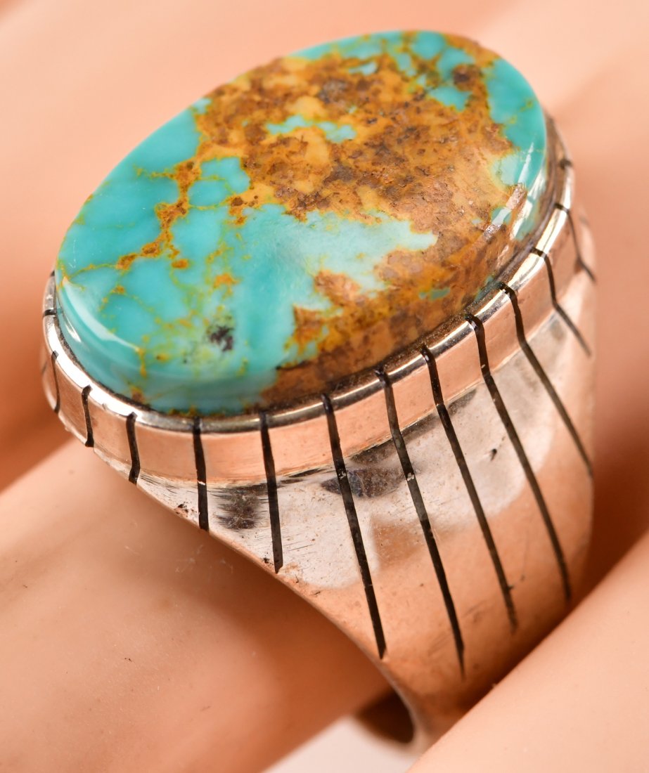Native American Oval Kingman Turquoise Men's Ring (1 of 4)
