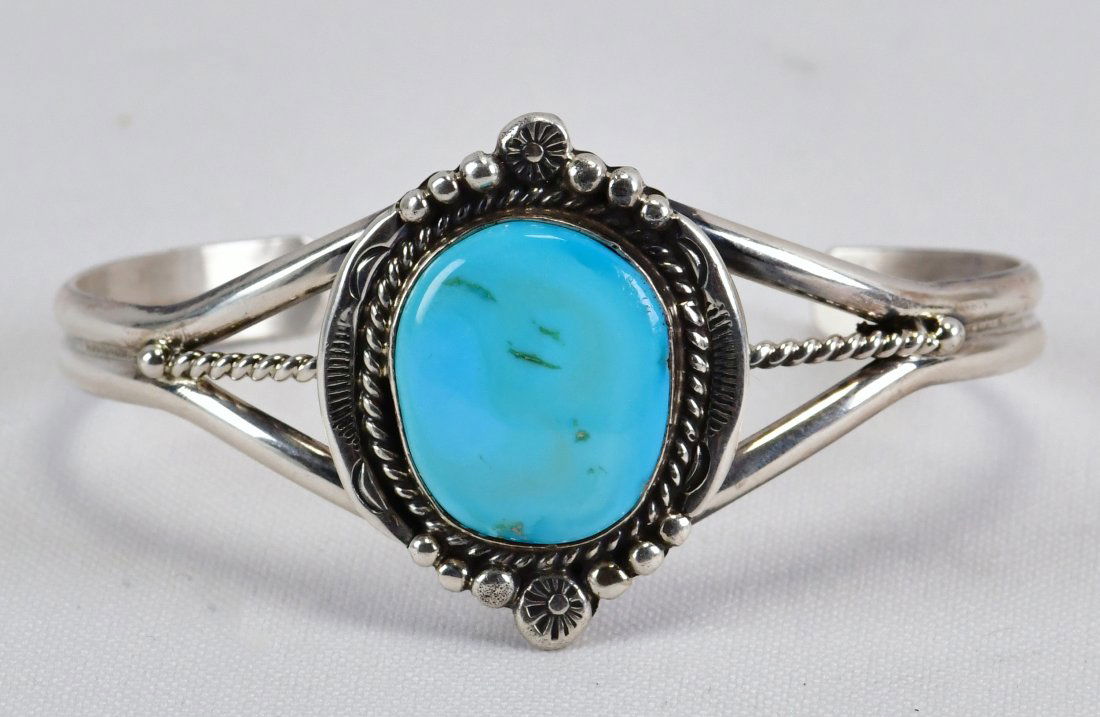 Toadlena Sterling Silver Lone Mountain Turquoise Cuff (1 of 3)