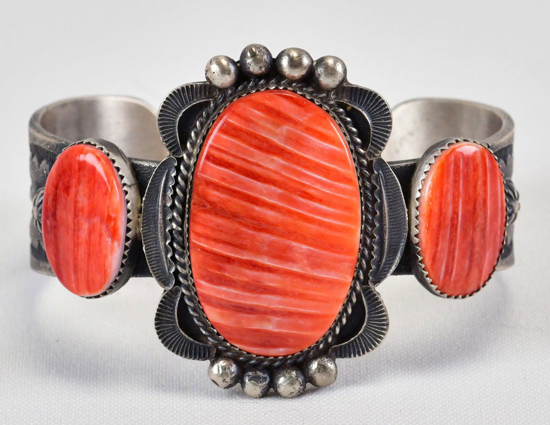Kevin Billah Spiny Oyster Sterling 3 Stone Cuff Bracelet (1 of 4)