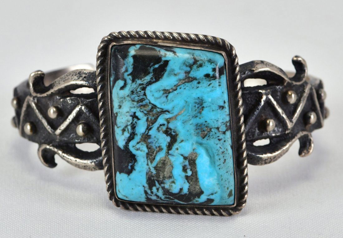 Chimney  Butte Sterling Silver No. 8 Turquoise Cuff Bracelet (1 of 5)
