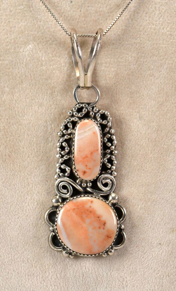 Native American Sterling Vintage Shell Ornate Pendant (1 of 3)