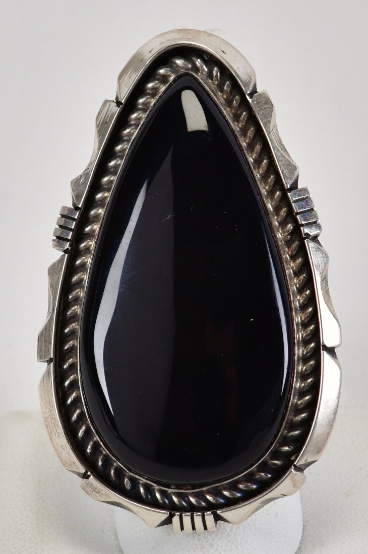 Native American Sterling Silver Black Onyx Tear Drop Ring (1 of 3)