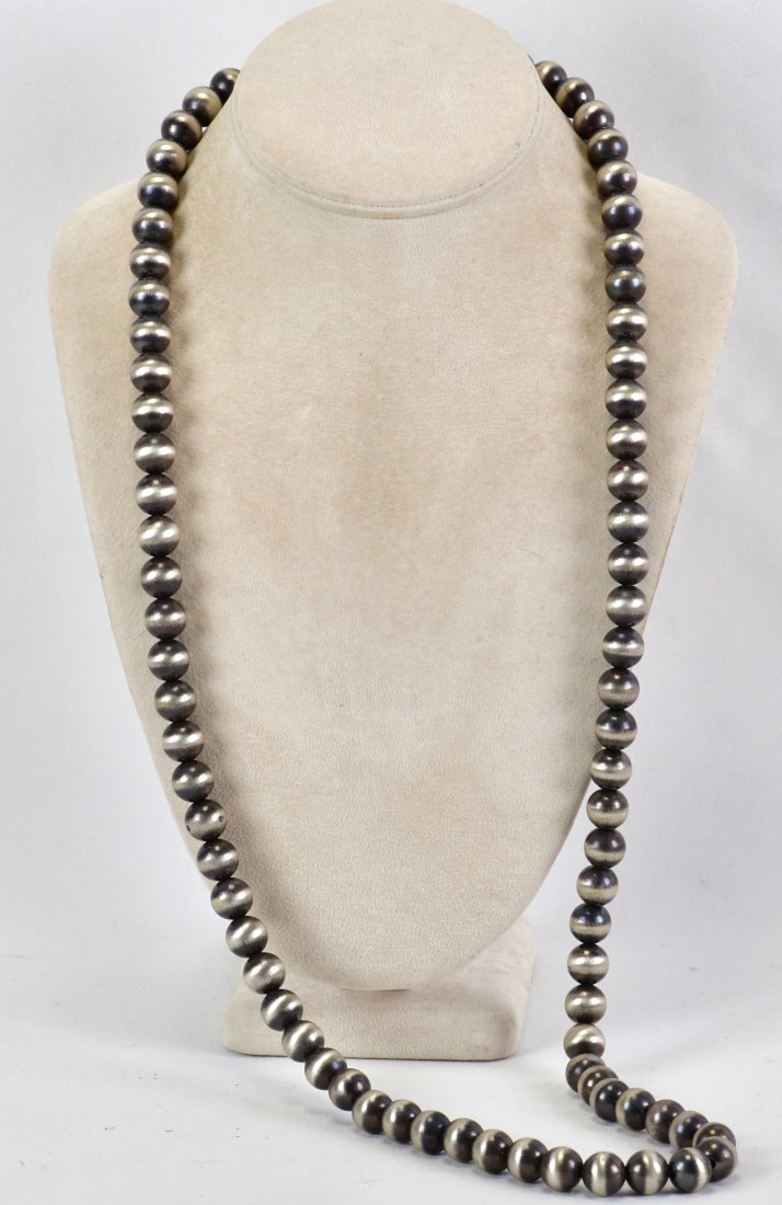 Native American Sterling Silver Bench Bead Navajo Pearl Necklace (1 of 3)