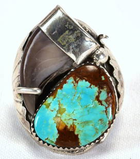M. Thomas, Jr. Sterling Silver Heavy Men's Bear Claw Ring w/Turquoise: Sterling Silver| M. Thomas, Jr. Sterling Silver Men's Bear Claw Ring w/Turquoise| Genuine Turquoise| Measures 1.5" Long x 1" Wide| Signed| Weighs 34.7 Grams| Size 10.75| Native American, Navajo, South