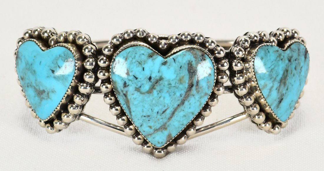 Native American Sterling Silver Kingman Carved Heart Bracelet (1 of 3)