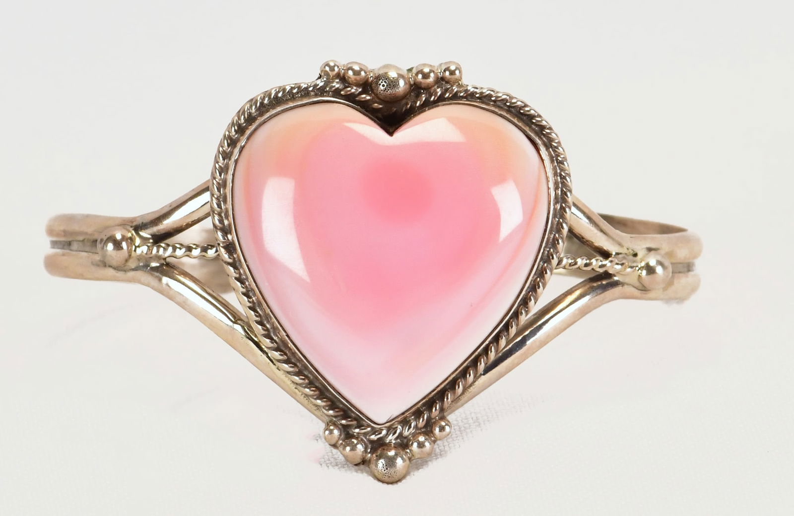 Marcella James Sterling Silver Pink Conch Heart Shaped Cuff (1 of 4)