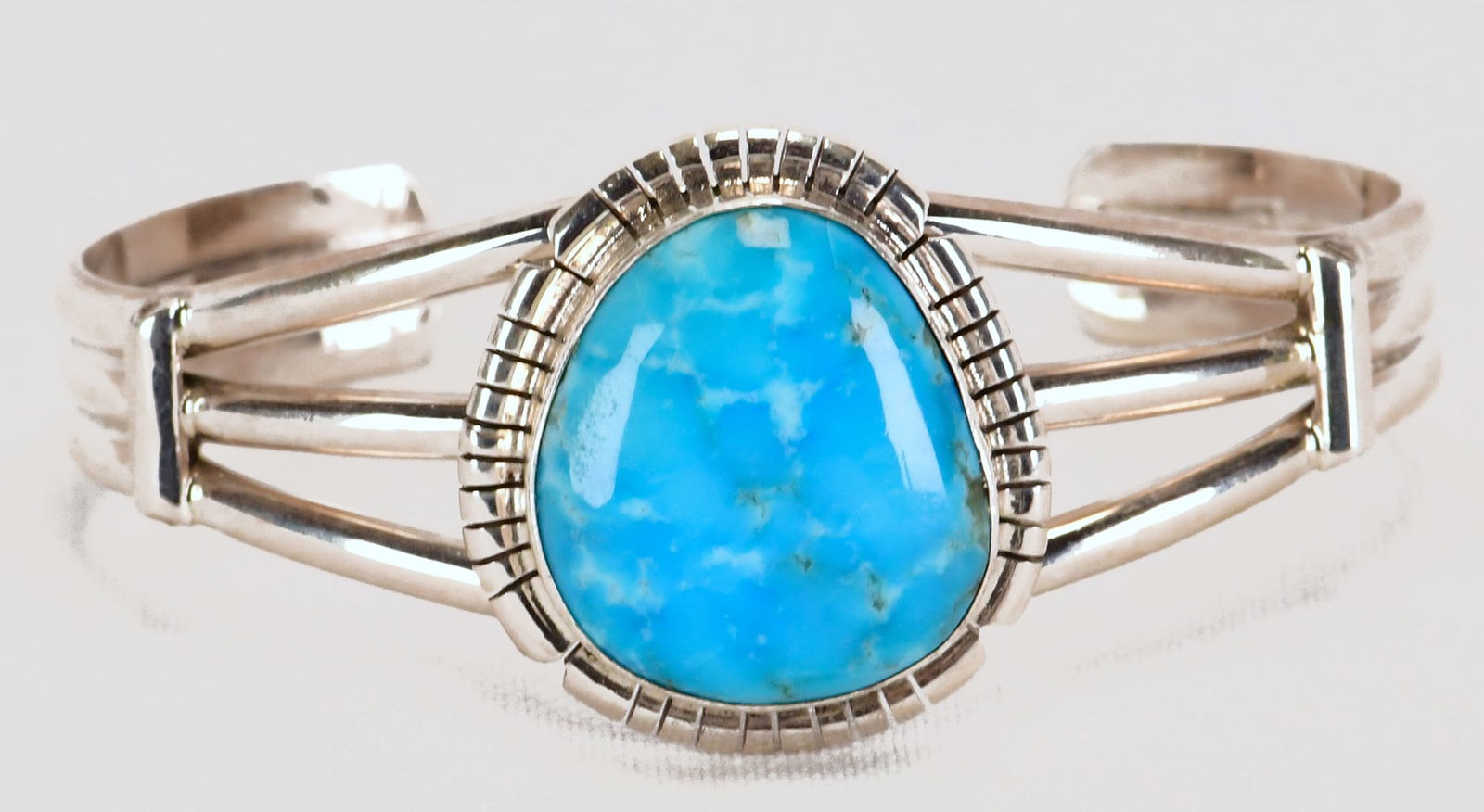 Navajo Sterling Silver Blue Gem Turquoise Cuff Bracelet (1 of 5)