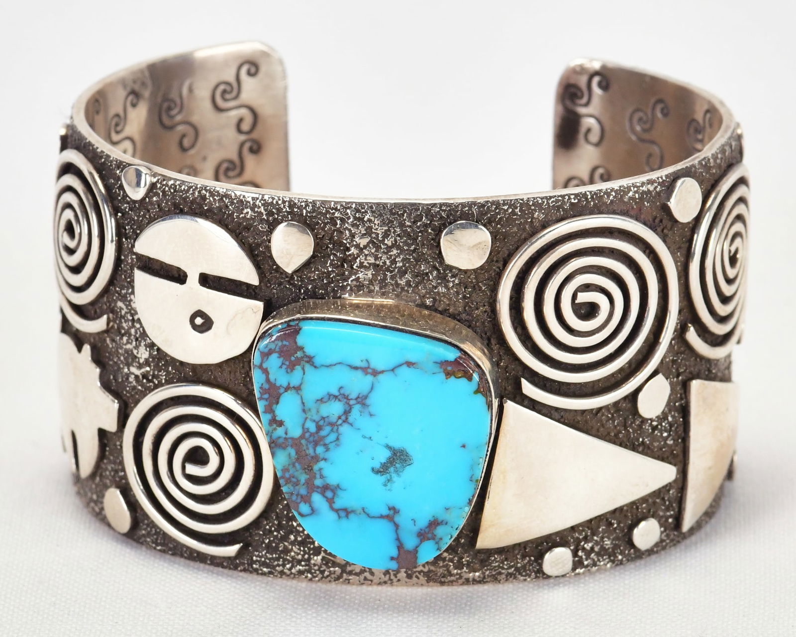 Alex Sanchez Sterling Blue Gem Turquoise Petroglyph Heavy Bracelet (1 of 6)