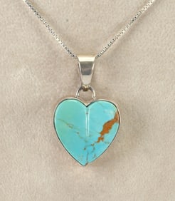 Navajo Sterling Silver Kingman Turquoise Heart Shape Pendant Necklace