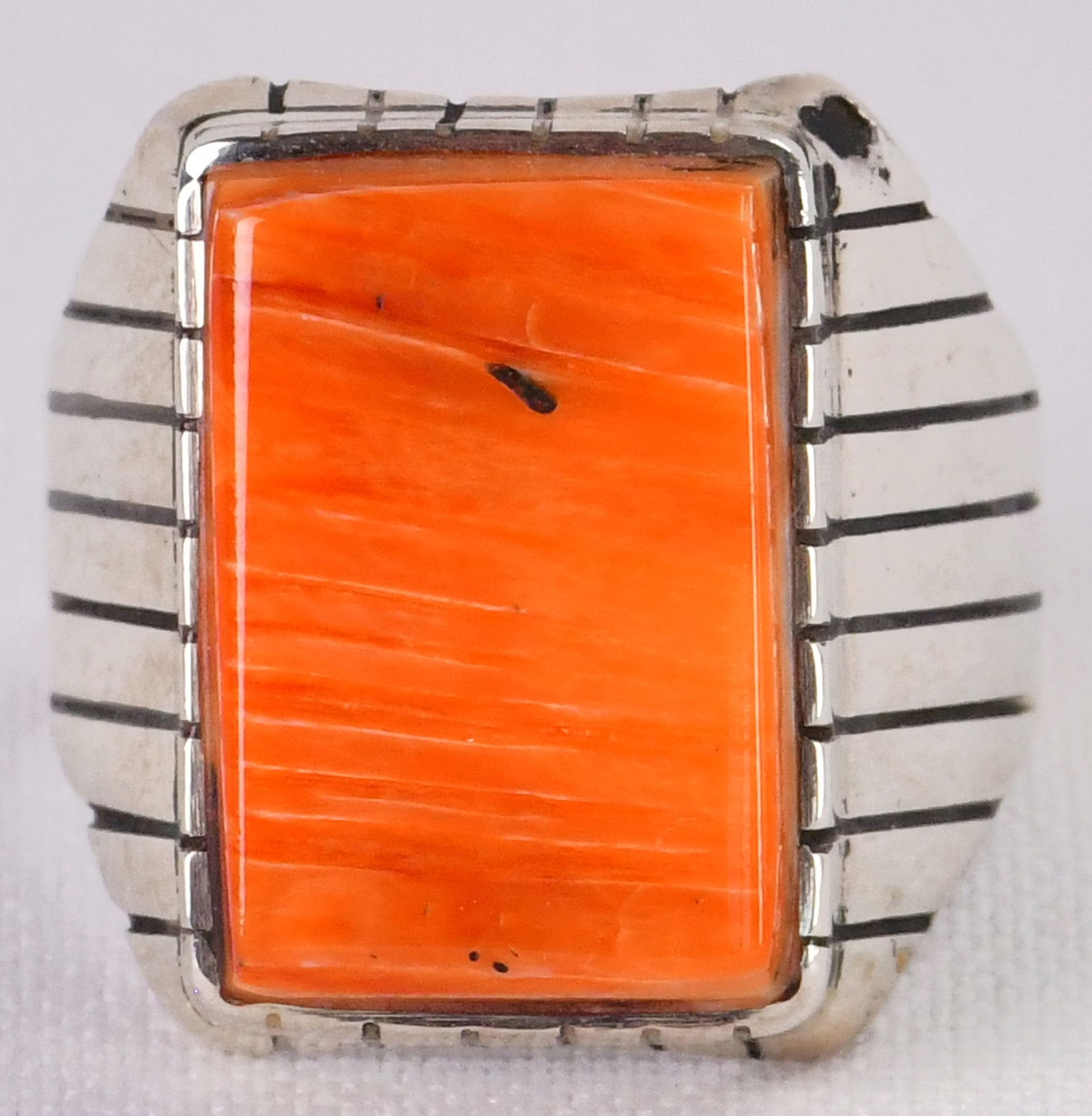 Ray Jack Sterling Silver Orange Spiny Oyster Men's Ring (1 of 4)