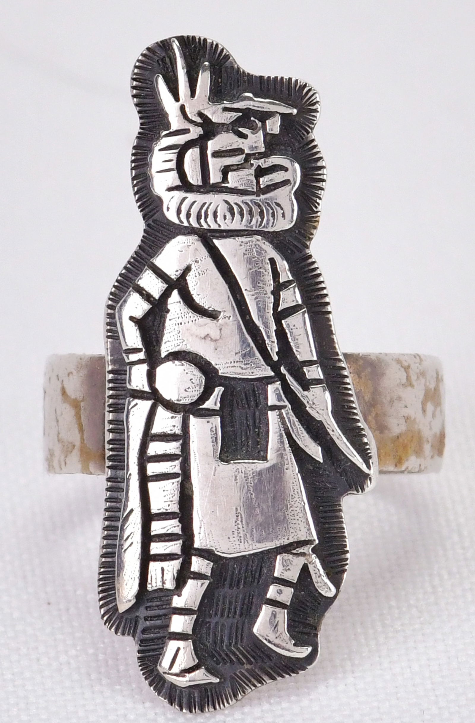 Navajo Old Pawn Sterling Silver Kachina Ring (1 of 4)
