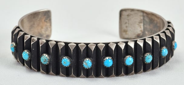 Leander Tahe Sterling Silver Heavy Grooved Cuff w/Turquoise Accents