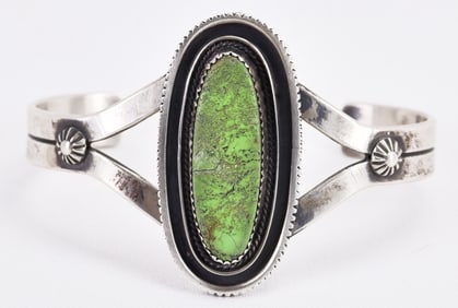 Native American Vintage Sterling Silver Gaspeite Cuff Bracelet