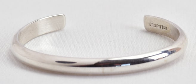 Native American, Tahe Sterling Silver Polished Smooth Stacker Cuff