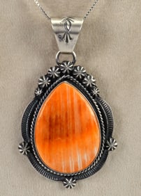 Native American Sterling Silver Large Spiny Oyster Tear Drop Pendant