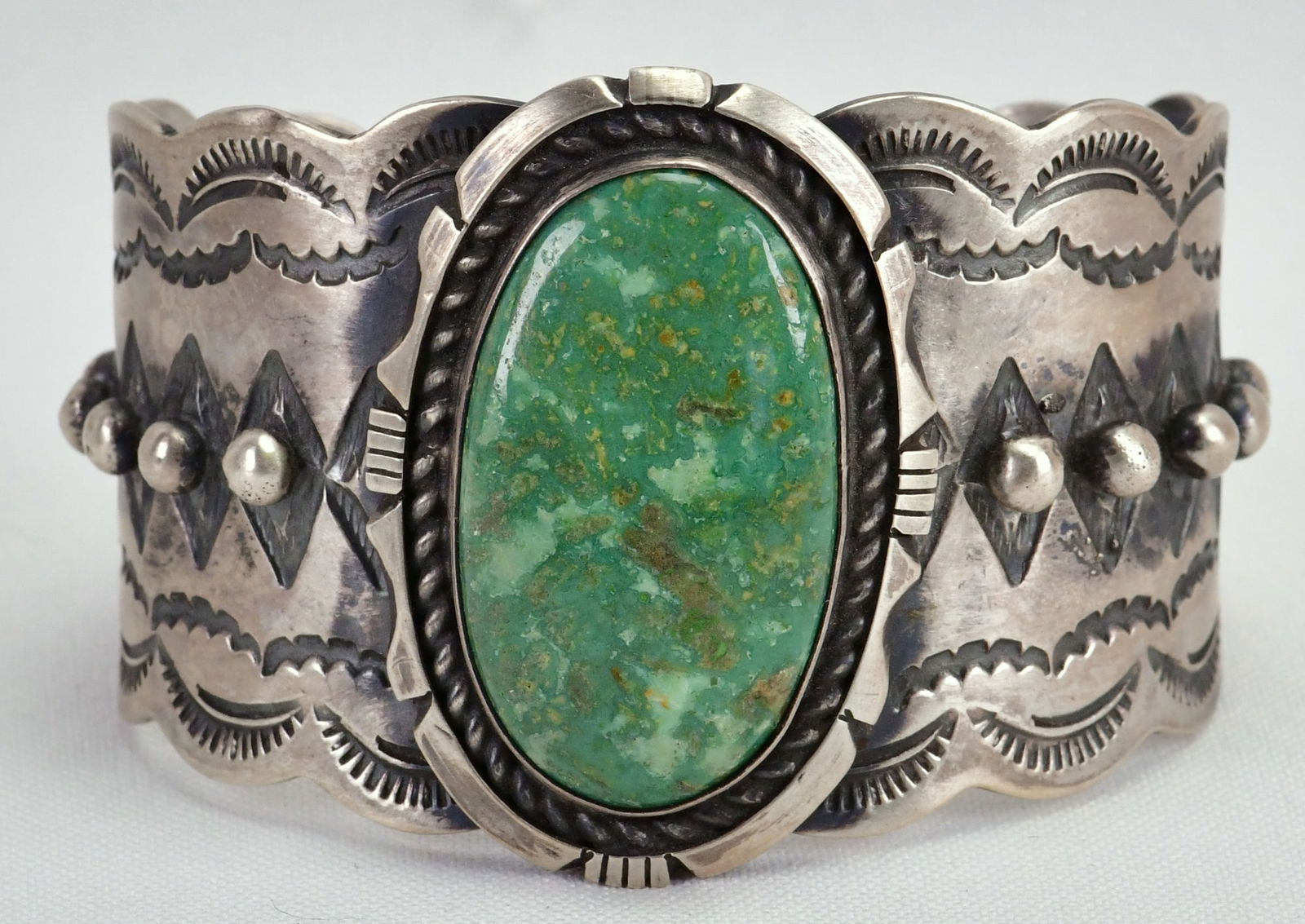 Chimney Butte Sterling Heavy Gauge Royston Turquoise Cuff Bracelet (1 of 5)