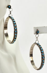 Zuni, Sterling Silver Sleeping Beauty Turquoise Drop Round Earrings