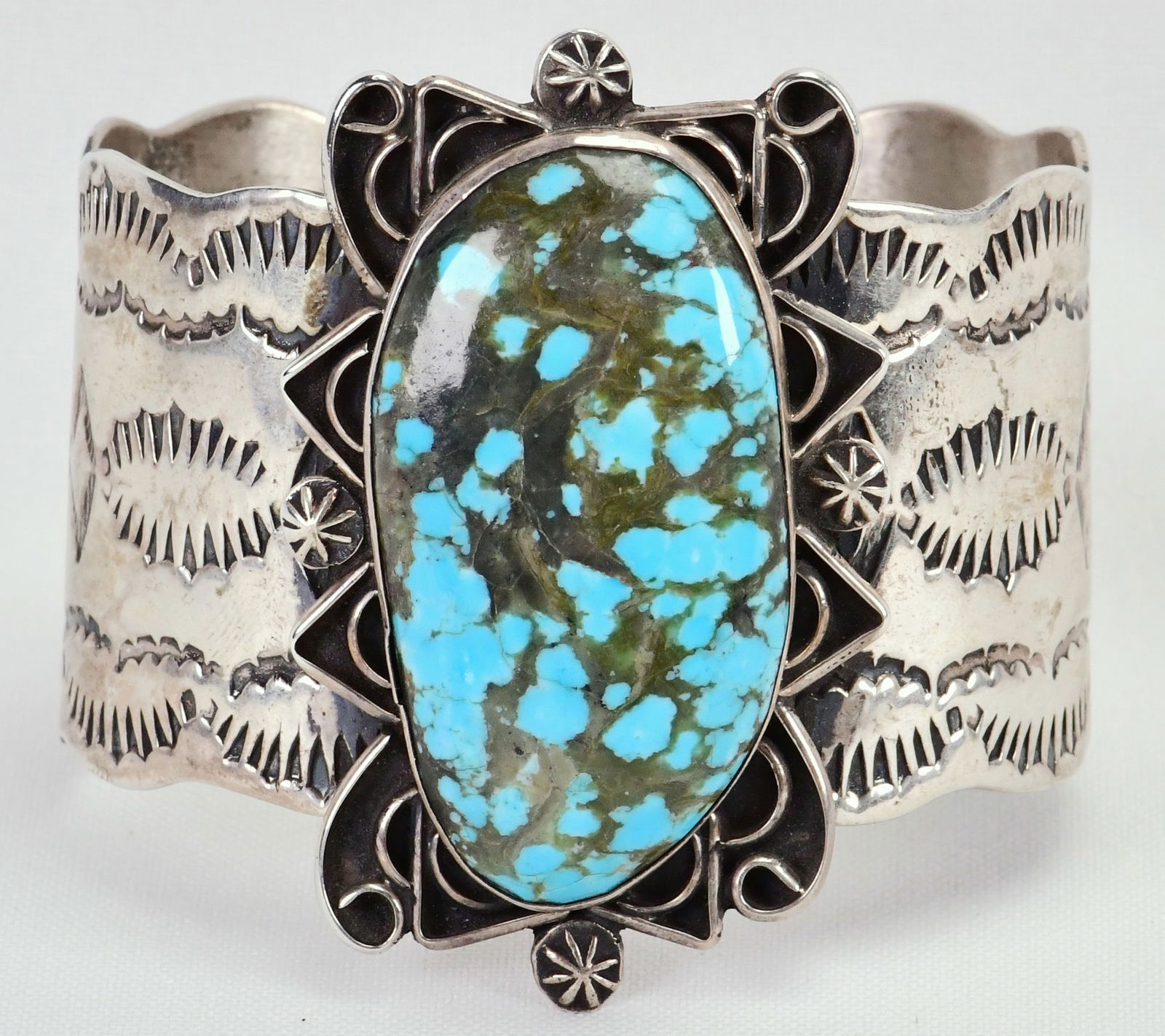 Chimney Butte Sterling Silver Red Mountain Turquoise Large Cuff Bracelet (1 of 6)