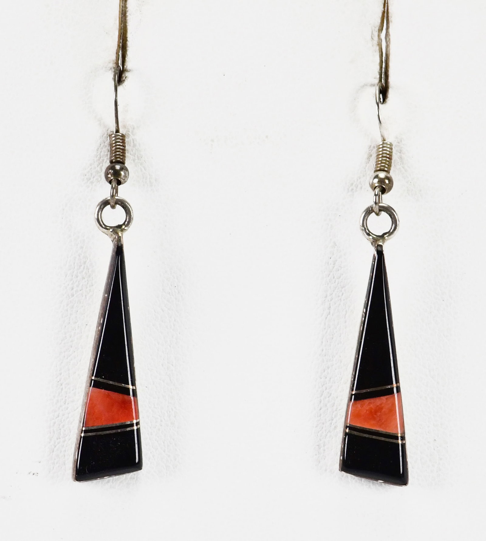 Native American Sterling Silver Spiny Oyster & Onyx Earrings: Sterling Silver| Native American Sterling Silver Spiny Oyster & Onyx Earrings| Genuine Spiny Oyster, Genuine Onyx| Measure 2" Long x 3/8" Wide| Hallmarked "YZ"| Weigh 3.9 Grams| Native American, Navaj