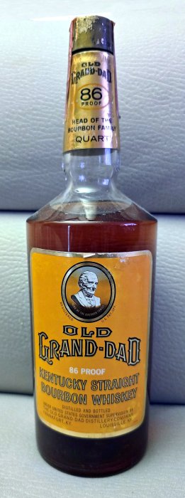1971 Old Grand-Dad Kentucky Straight Bourbon 86 Proof 4/5 Qt