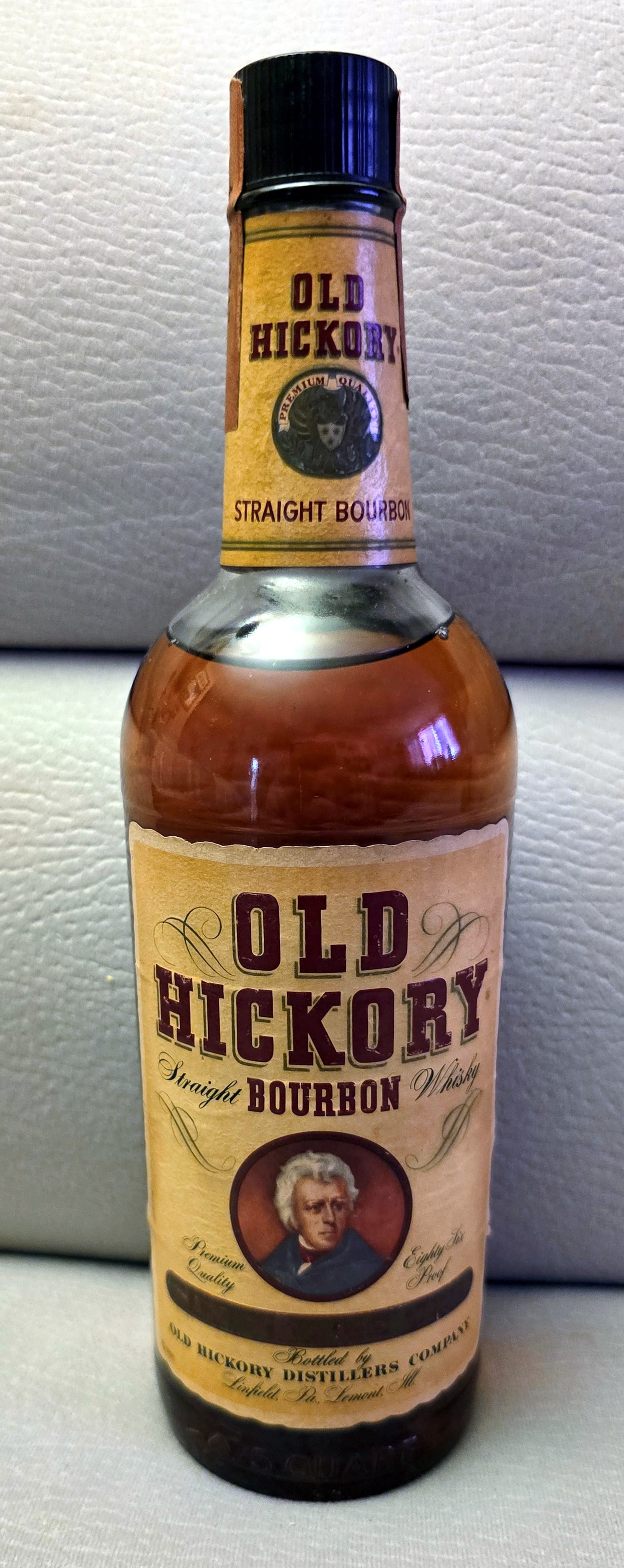 1960s Old Hickory 6 y/o Straight Bourbon 86 Proof 4/5 Quart  (1 of 7)