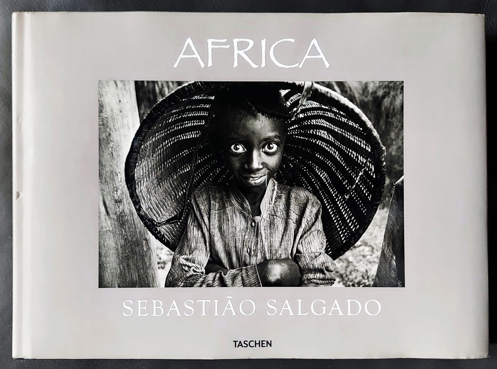 Sebastião Salgado: Africa 2010 Second Edition (1 of 9)