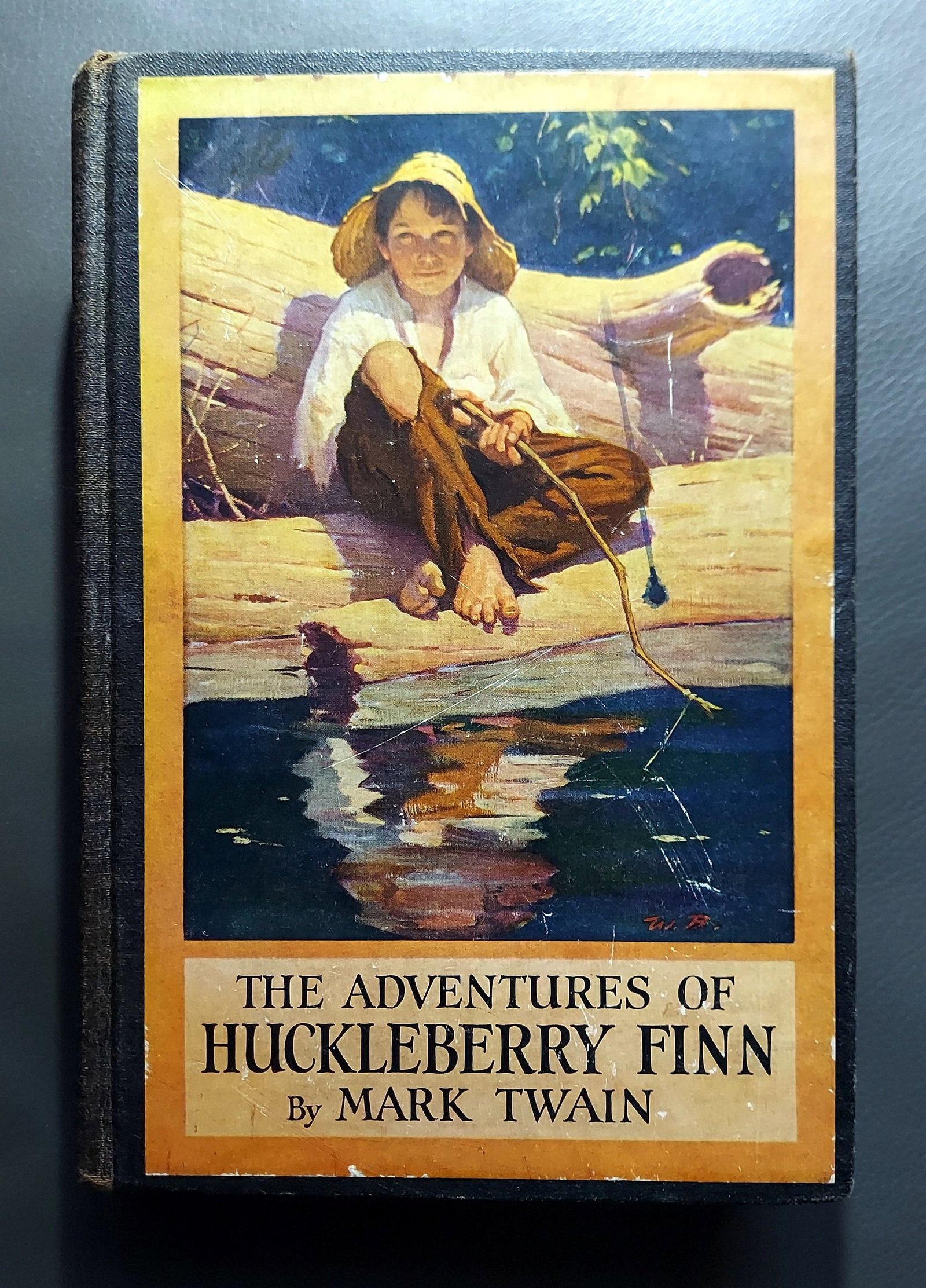 Mark Twain: The Adventures of Huckleberry Finn, 1923 (1 of 7)