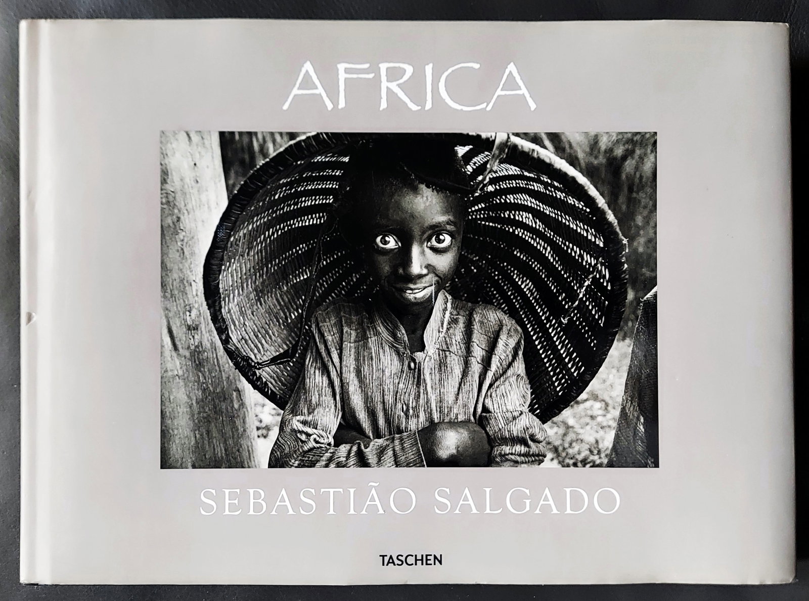 Sebastião Salgado: Africa 2010 Second Edition: Africa by photographer Sebastião Salgado (Brazilian, b.1944 - Died 23 May 2025), one the most respected photojournalists working today Text Mia Couto (Mozambican, b.1955) novelist, winner of the